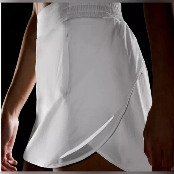 Lululemon Hotty Hot High-Rise Long White Reflective Skirt Skort size 2 NWOT - Picture 13 of 13
